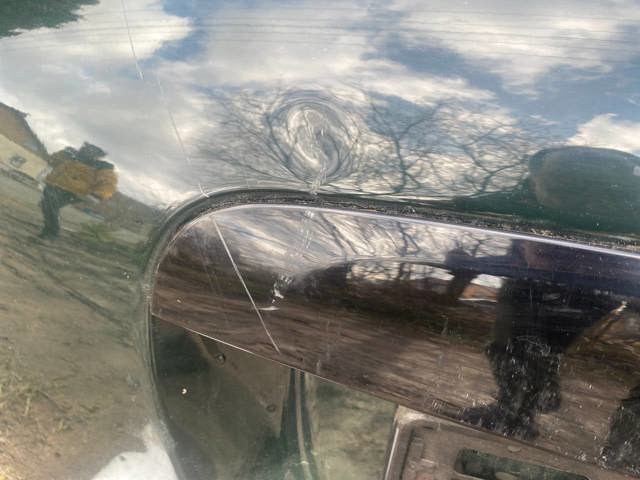 Треті двері 41007389404 BMW