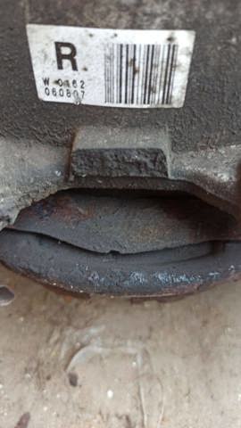 Кулак поворотний правий 4230430090 TOYOTA