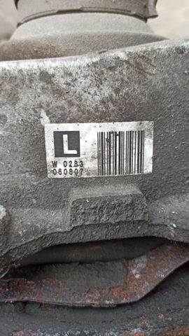Цапфа ліва 4230530090 TOYOTA
