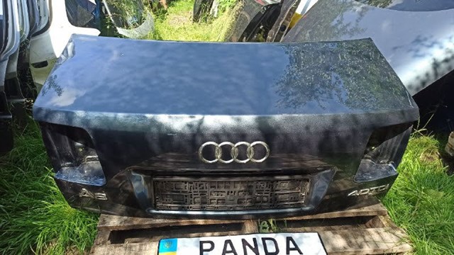 Audi a8 d3 кришка багажника в рідній фарбі 4E0827023A