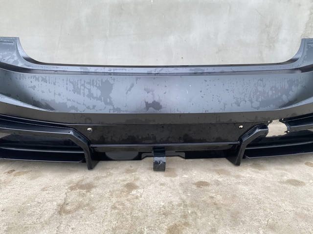 Накладка бампера заднього, права 51125A35F12 BMW