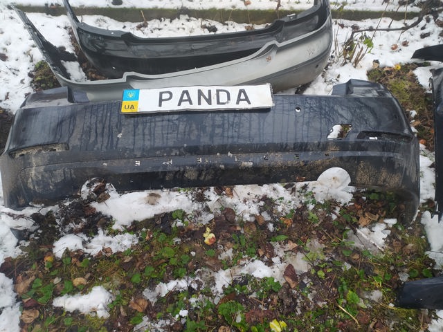 Бампер задній 51127312729 BMW