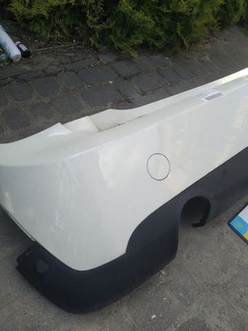 Бампер задній 51127380009 BMW