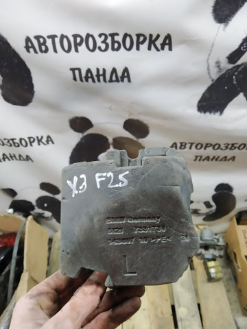Замок задніх дверей, правих 51217331739 BMW