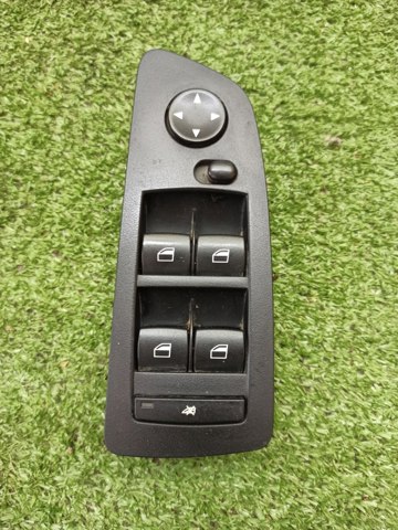 Кнопковий блок керування склопідіймачами передній лівий 61319155491 BMW