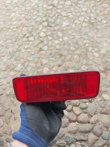 Задня противотуманка 8337A092 MITSUBISHI