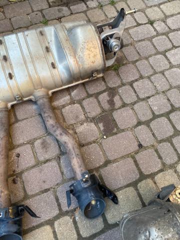 Глушник задній 95511112180 PORSCHE