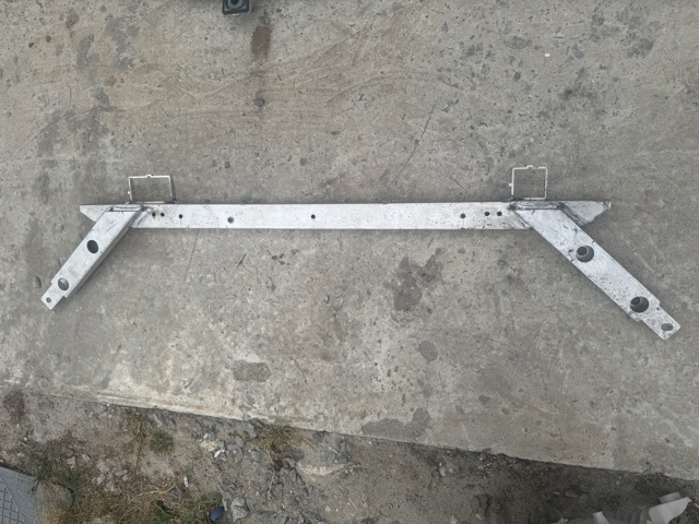 Балка радіатора верхня 31391252 VOLVO