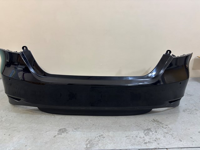 Бампер задній 5215933390 TOYOTA