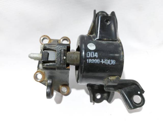 Опора кпп 218301R200 HYUNDAI