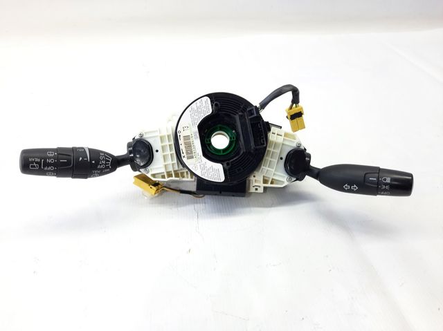 Перемикач підрульовий, центральна частина 35251TA0B11 HONDA