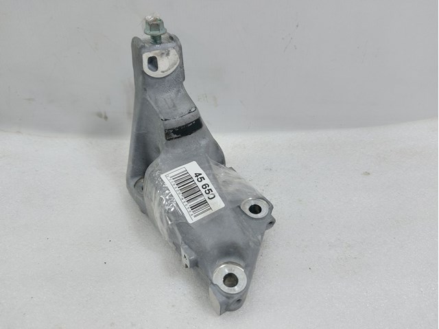 Кронштейн подушки (опори) двигуна, задньої 50610TA1A00 HONDA