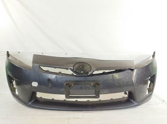 Бампер передній 5211921906 TOYOTA