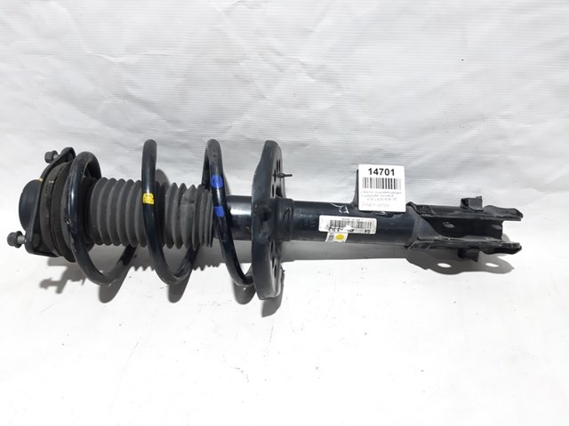 Стійка передня права 546613V500 HYUNDAI
