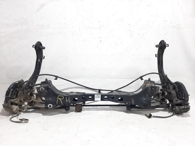 Балка задньої підвіски поперечна 554053V150DS HYUNDAI
