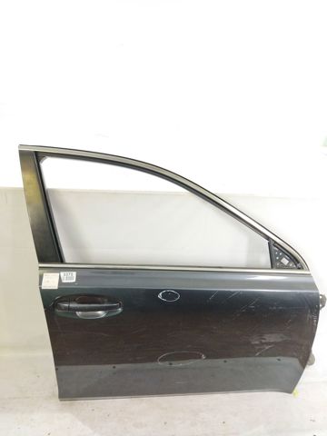 Дверка передня права 60009AJ00B9P SUBARU