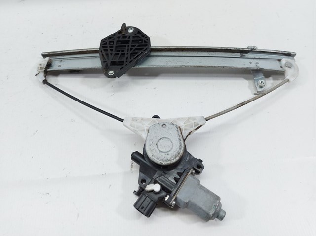 Склопідйомник задніх правих дверей 61042SC001 SUBARU