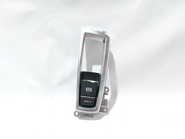 Клавіша електромеханічного гальма стоянки 61319877889 BMW