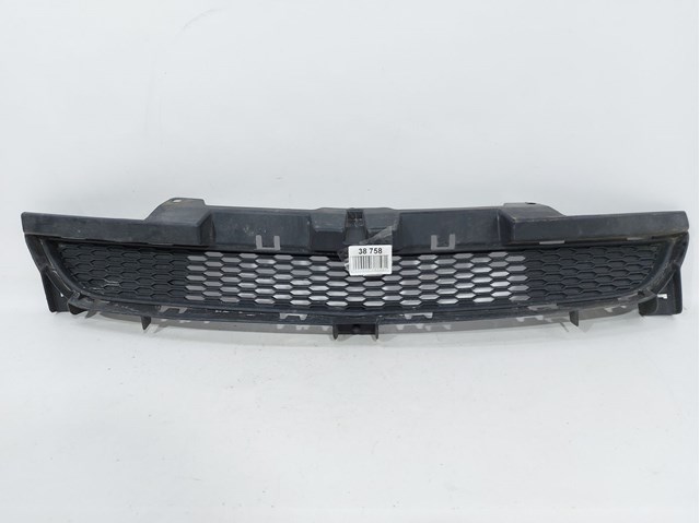 Решітка переднього бампера, нижня 68092605AA CHRYSLER