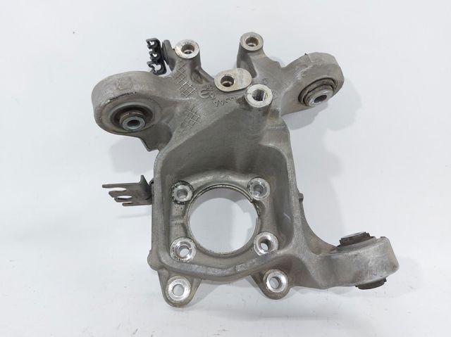 Цапфа поворотного кулака 68200071AC CHRYSLER