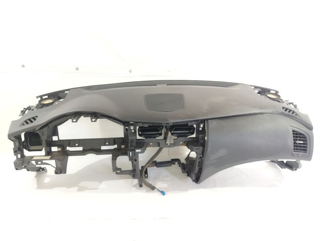 Приладова панель 682009HT0A NISSAN