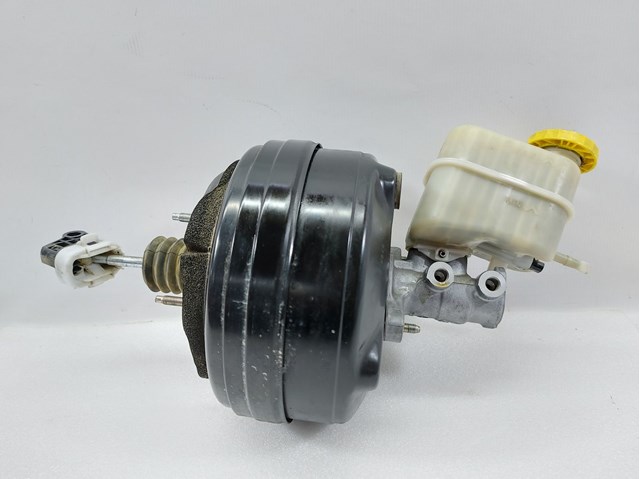 Циліндр головний гальма (Гідротормоз) 68211881AE CHRYSLER