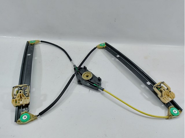Механізм підйому стекол 8K0837462E VAG