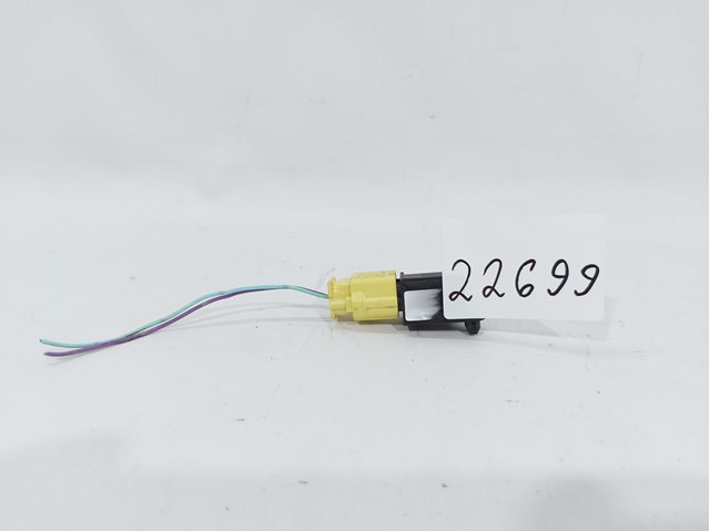 Датчик подушки безпеки 988303TA0A NISSAN