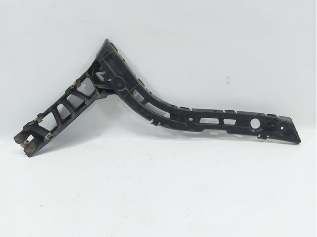 Кронштейн бампера заднього, правий C2Z13533 JAGUAR