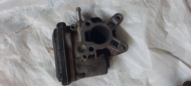 Клапан EGR, рециркуляції газів 14710EC00B NISSAN