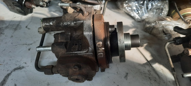 Насос паливний високого тиску 16700EB30B NISSAN