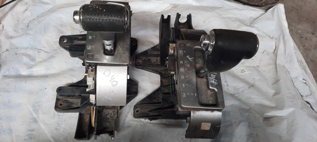 Привід управління механізмом перемикання передач 34901EB30A NISSAN