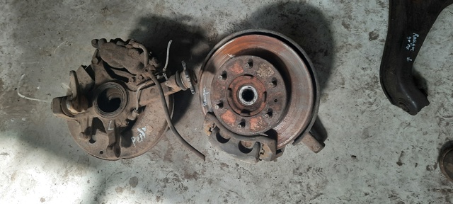 Цапфа поворотного кулака 4482049 FORD