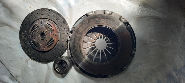 Комплект зчеплення  5154460 FORD