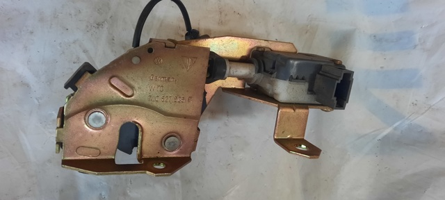 Замок скла задньої 3/5-ї двері (ляди) 7L0827506D VAG