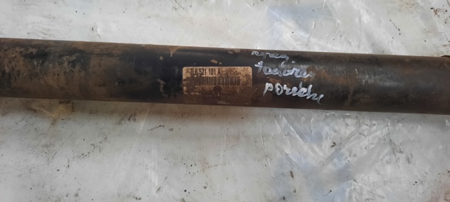 Вал карданний, передній 7L6521101A VAG