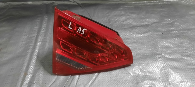 Ліхтар задній лівий, внутрішній 8T0945093A VAG