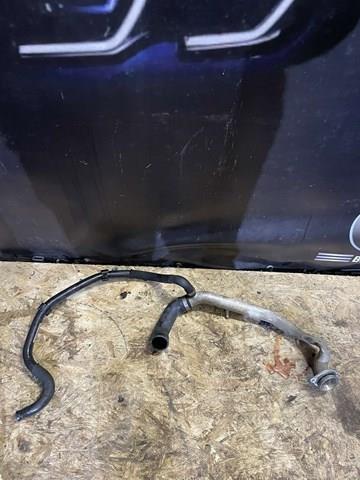 Шланг (патрубок) охолодження від додаткового насоса до помпи 11537607840 BMW