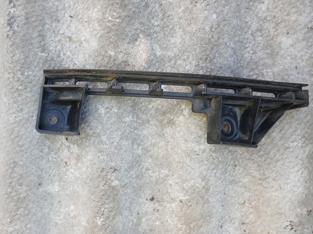 Праве кріплення переднього бампера 1T0807890B VAG
