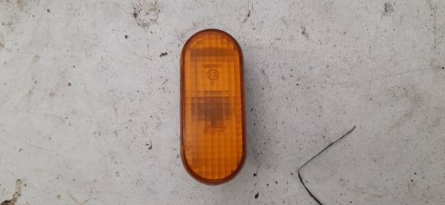 Повторювач повороту на крилі 3A0949101A VAG