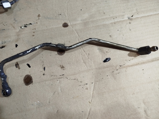 Подача масляна труба 03L145771AP VAG