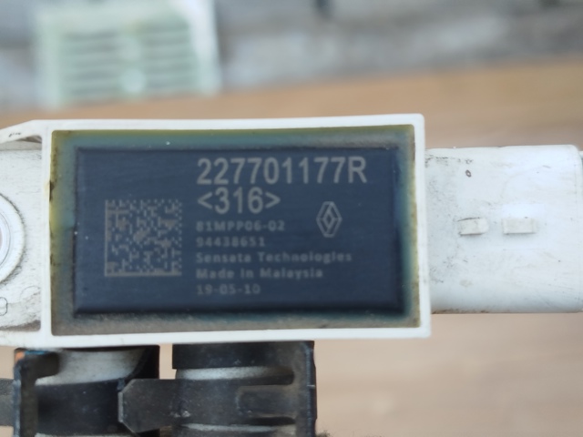 Датчик тиску вихлопних газів 227701177R NISSAN