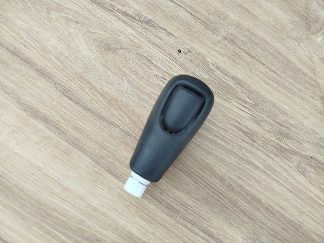 Рукоятка важеля КПП 349106FP1C NISSAN
