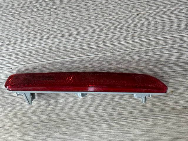 Катафот (відбивач) заднього бампера, лівий 3595079J02 SUZUKI
