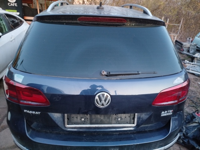 Задні двері багажника 3AF827025A VAG