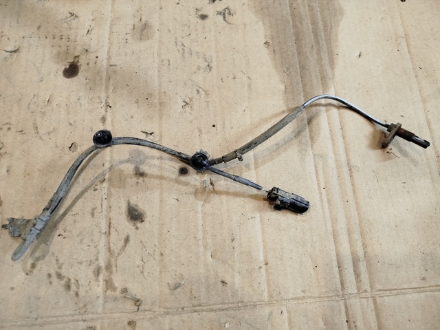 Датчик ABS передній правий 5621061M01 SUZUKI