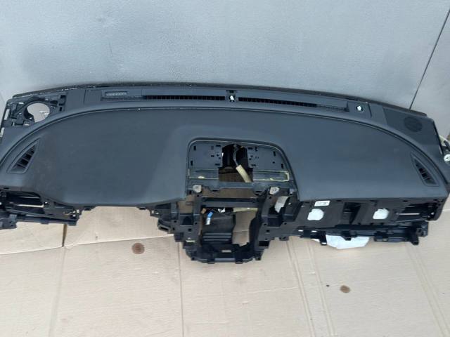 Торпеда приладова панель 66040AN00A SUBARU