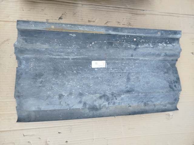 Обвіс бампера 68207944AA CHRYSLER