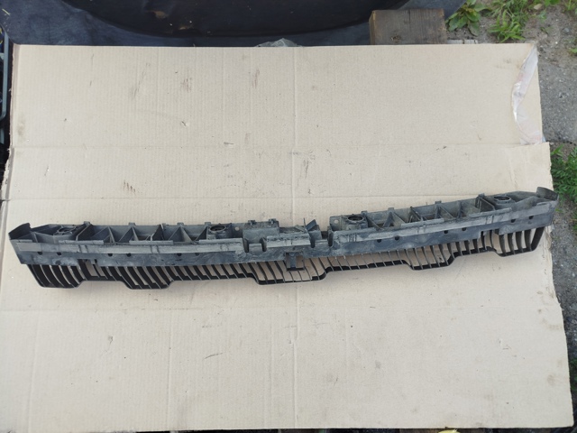 Наповнювач бампера заднього 6F0807863C VAG
