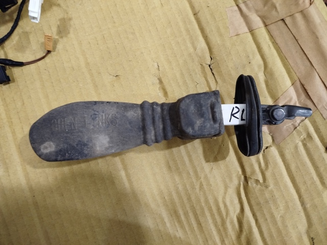 Обмежувач відкриття дверей, задній 8K0839249D VAG